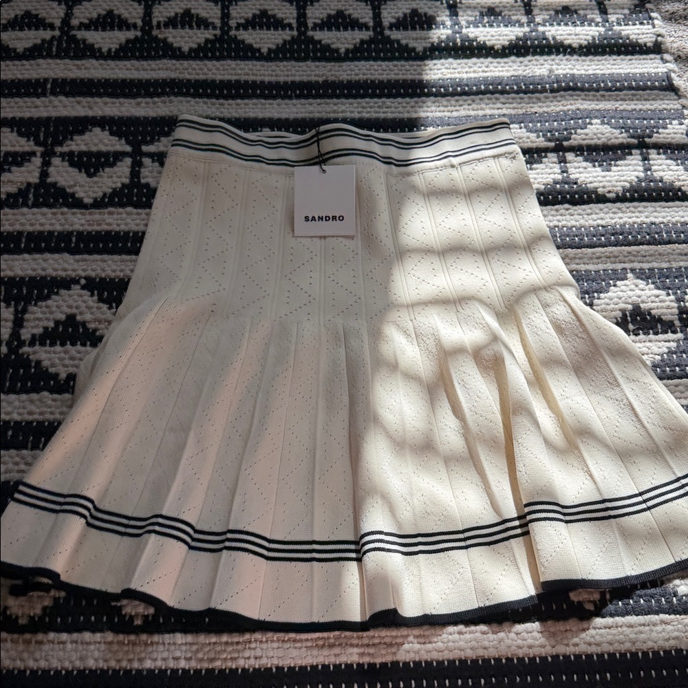 Nwt Sandro SANDRO
High-Waisted Knitted Tennis Skirt - Picture 5 of 6